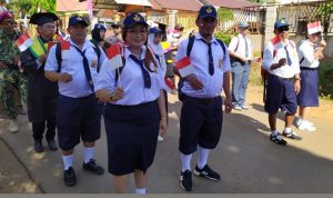 IMG-20190808-WA0171 IKA SMPN 1 Pomalaa Juara I Kategori Umum Karnaval HUT RI Ke 74