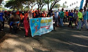 Peringati HKN, Pemerintah Kab. Kolaka Utara Menggelar Gerak Jalan Santai