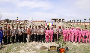 Peduli Lingkungan, Jajaran Polda Sumut bersama Bhayangkari Tanam 1500 Pohon