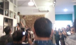 Reka Ulang Kasus pembunuhan Hakim PN Medan yang dilakukan Oleh Istrinya sendiri dan 2 Rekannya