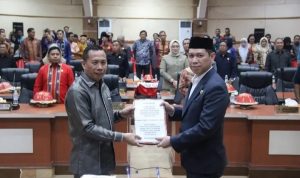 DPRD Kolaka Gelar Rapat Paripurna, Penyerahan Sebelas Rancangan Peraturan Daerah Kabupaten Kolaka